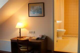 Отель Memel Hotel Клайпеда Стандартный двухместный номер с 1 кроватью или 2 отдельными кроватями-16